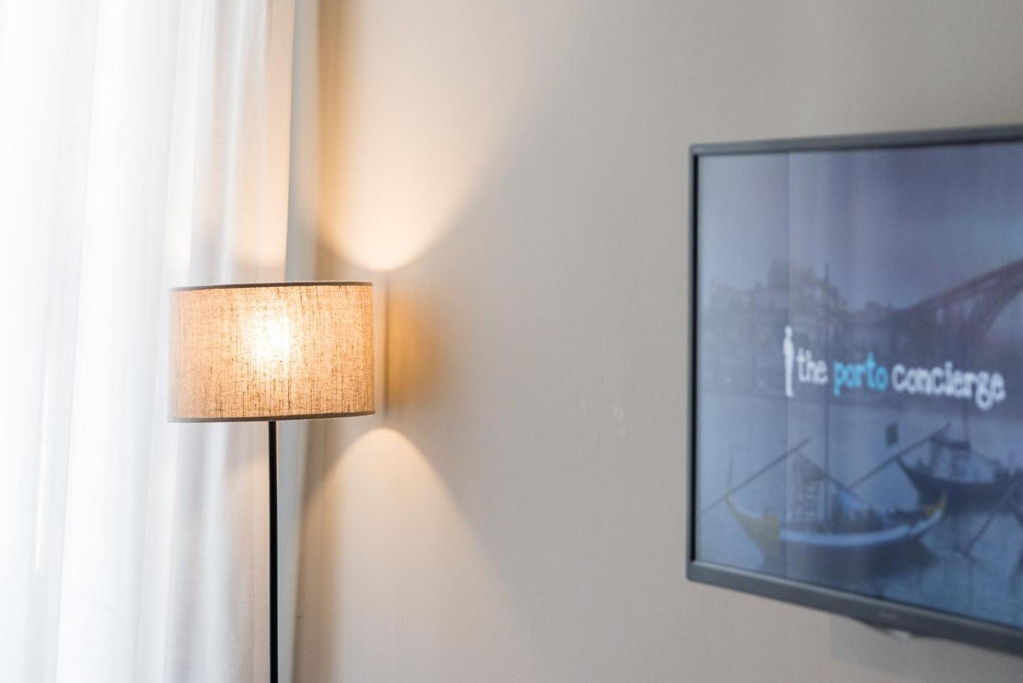 Guestready - Cedofeita Pool Suites Porto Bagian luar foto