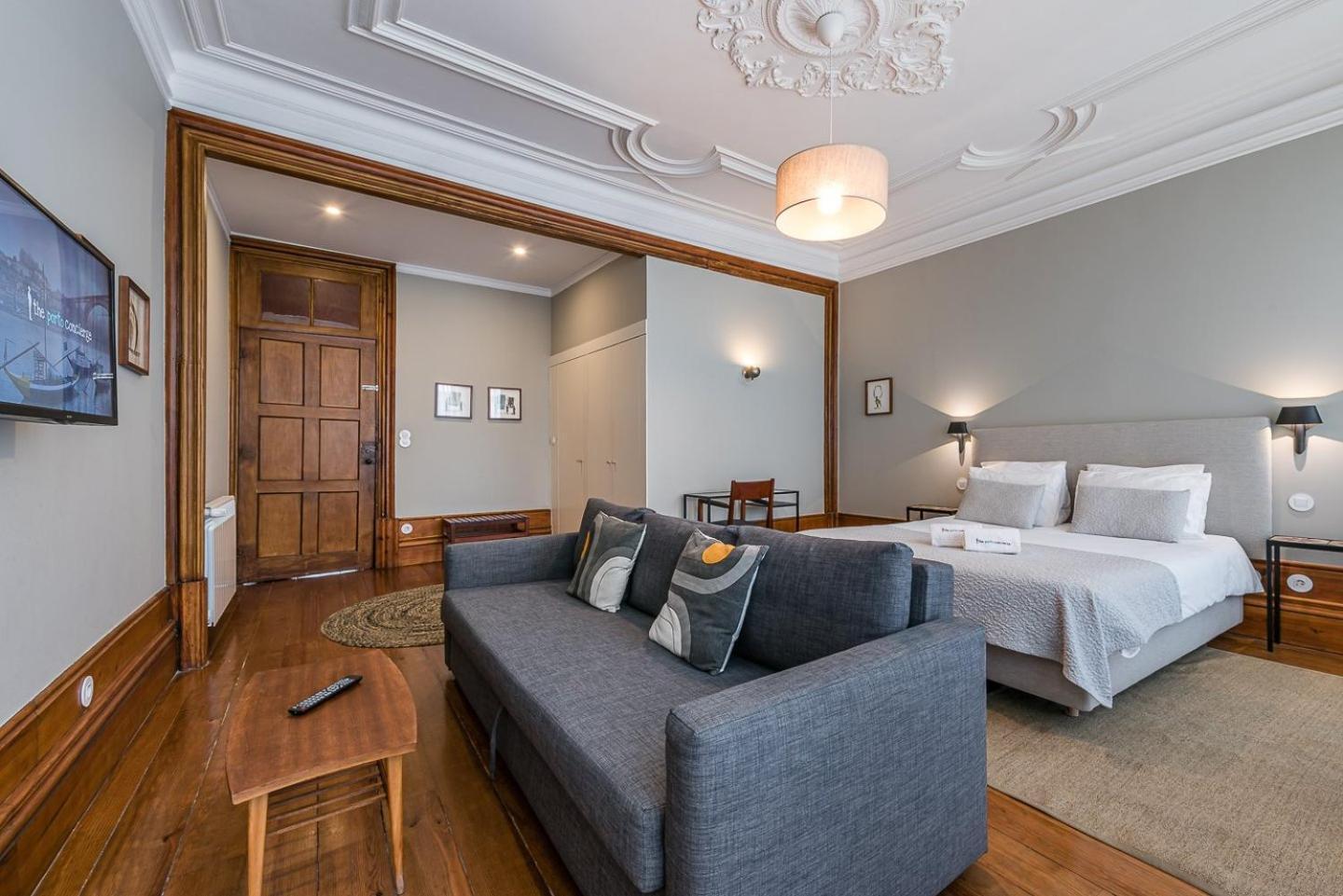 Guestready - Cedofeita Pool Suites Porto Bagian luar foto