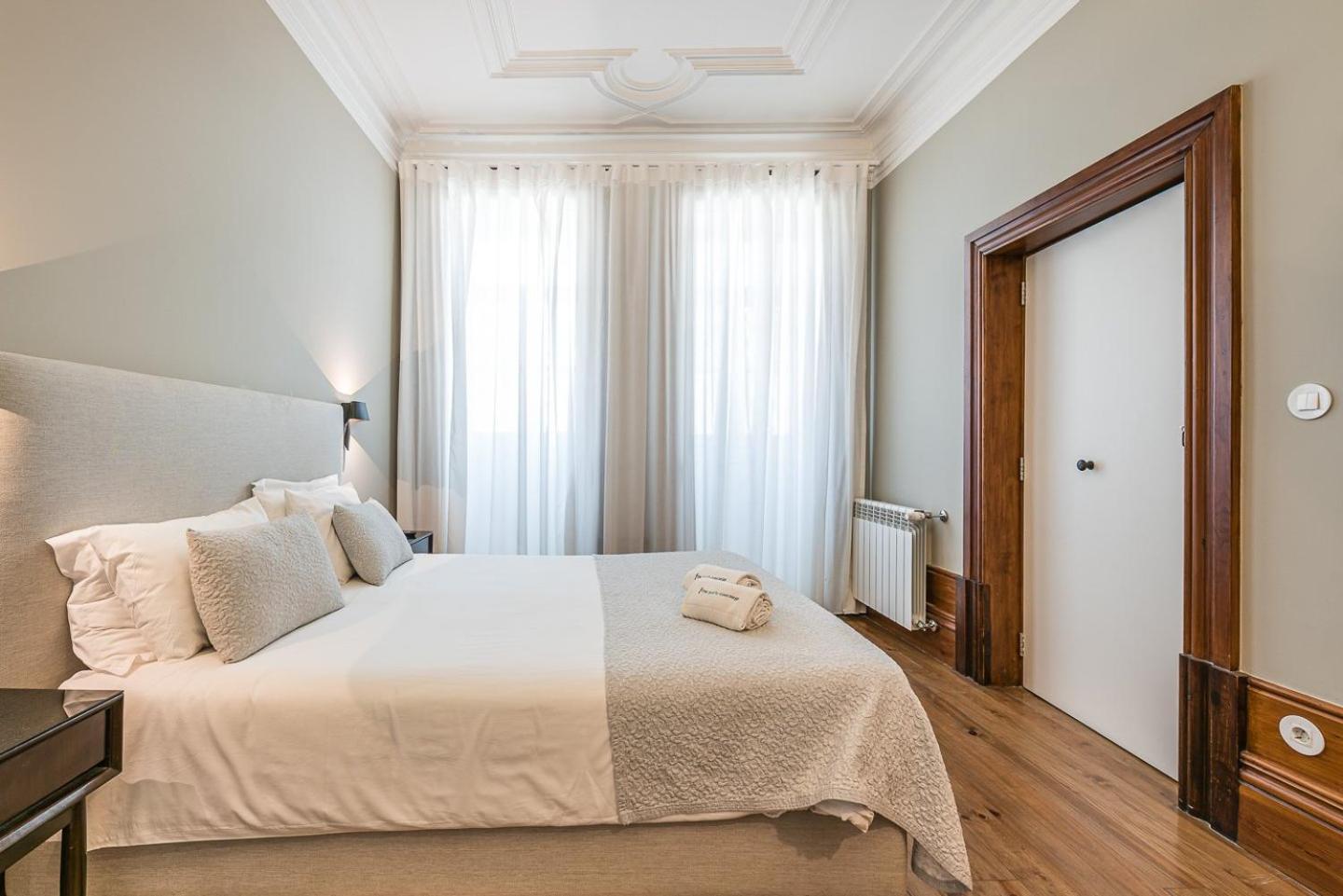 Guestready - Cedofeita Pool Suite Porto Bagian luar foto