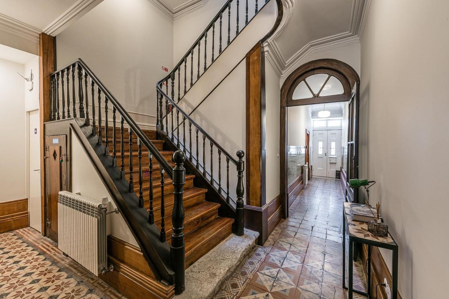 Guestready - Cedofeita Pool Suites Porto Bagian luar foto