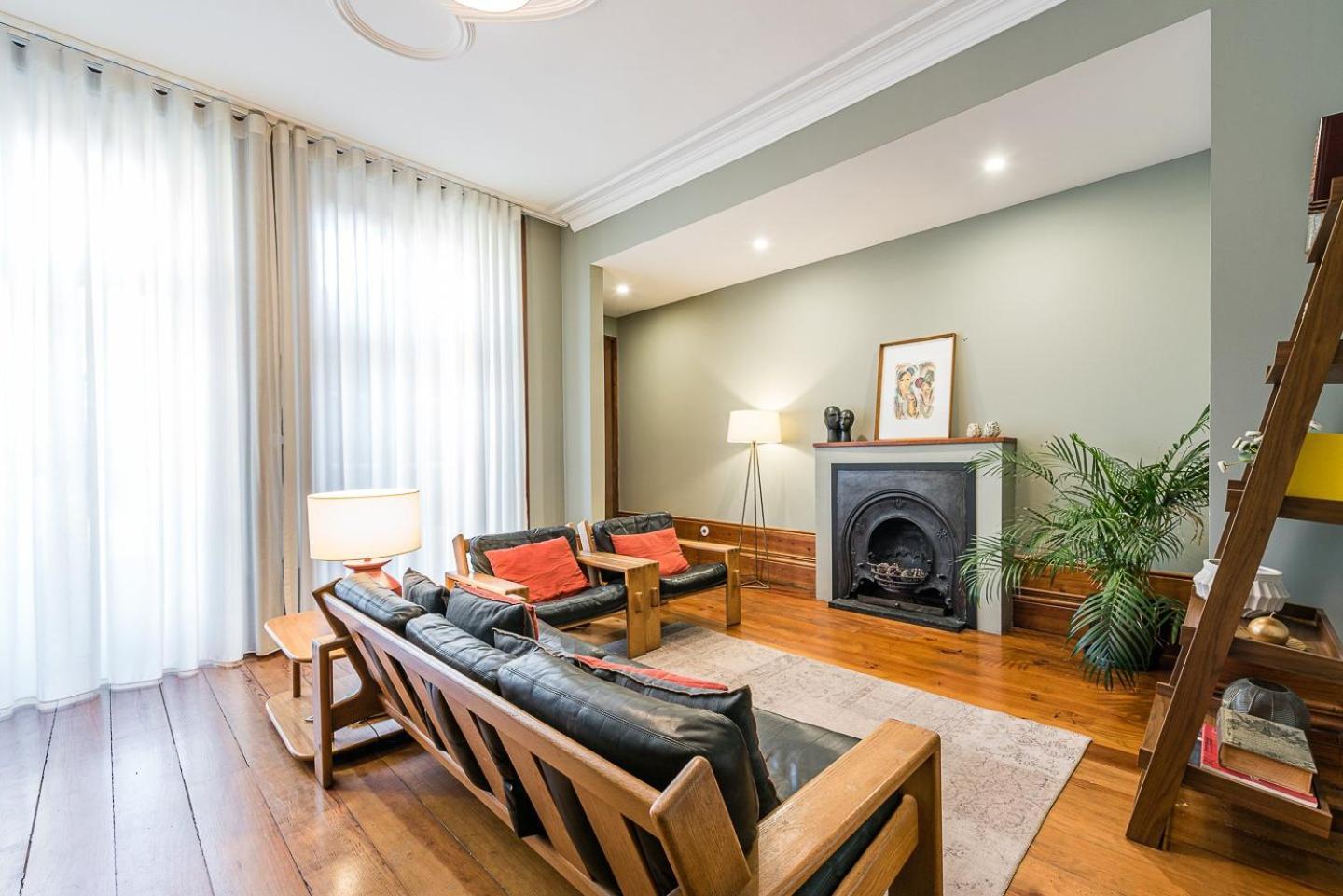 Guestready - Cedofeita Pool Suites Porto Bagian luar foto