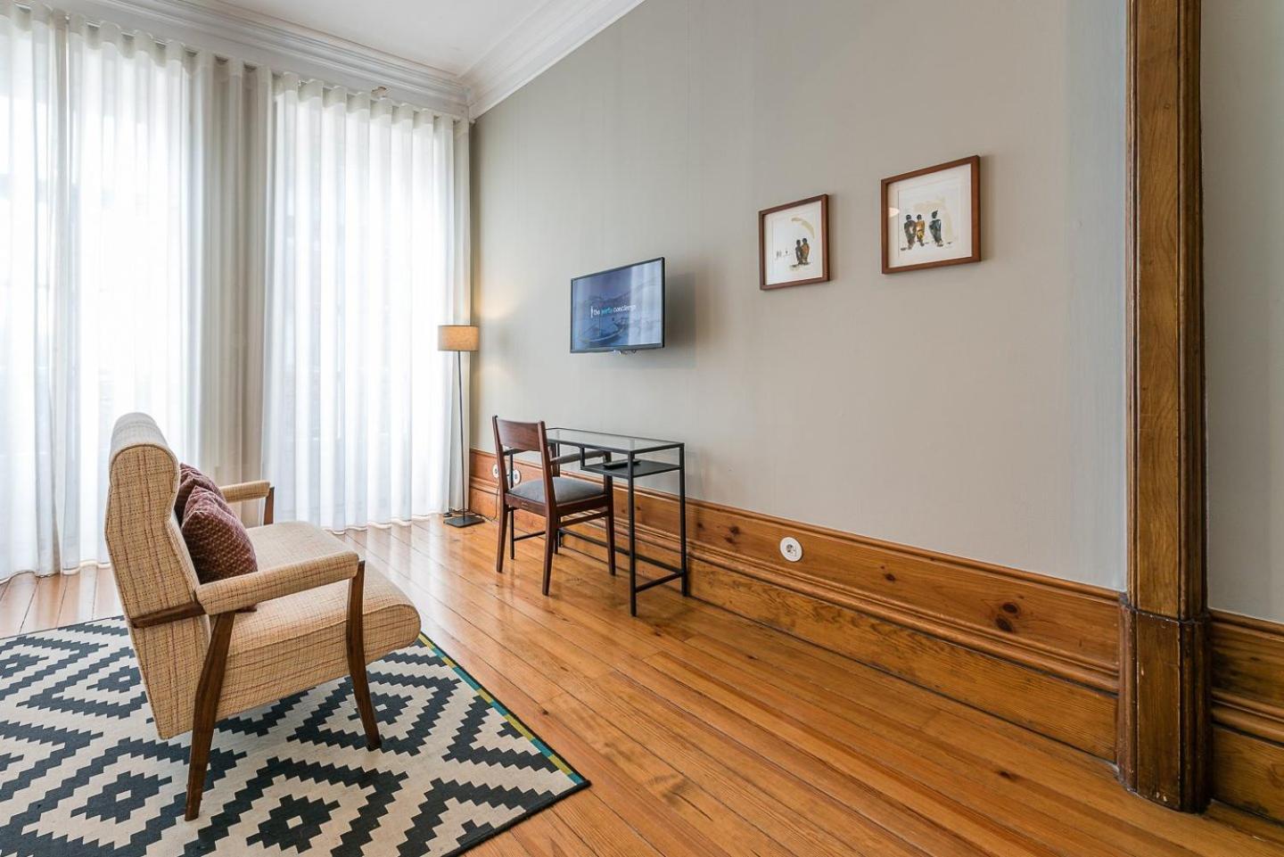 Guestready - Cedofeita Pool Suites Porto Bagian luar foto