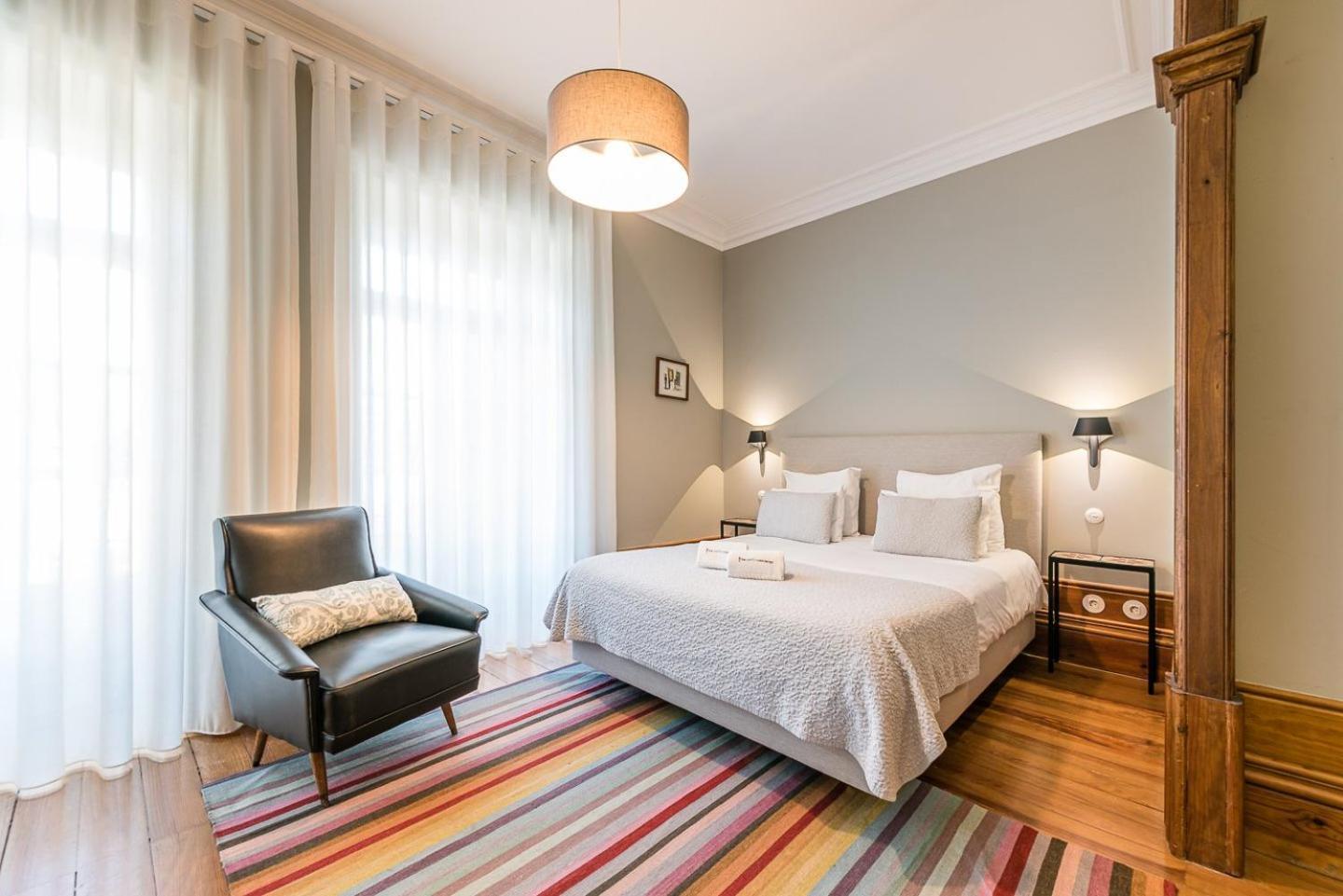 Guestready - Cedofeita Pool Suites Porto Bagian luar foto