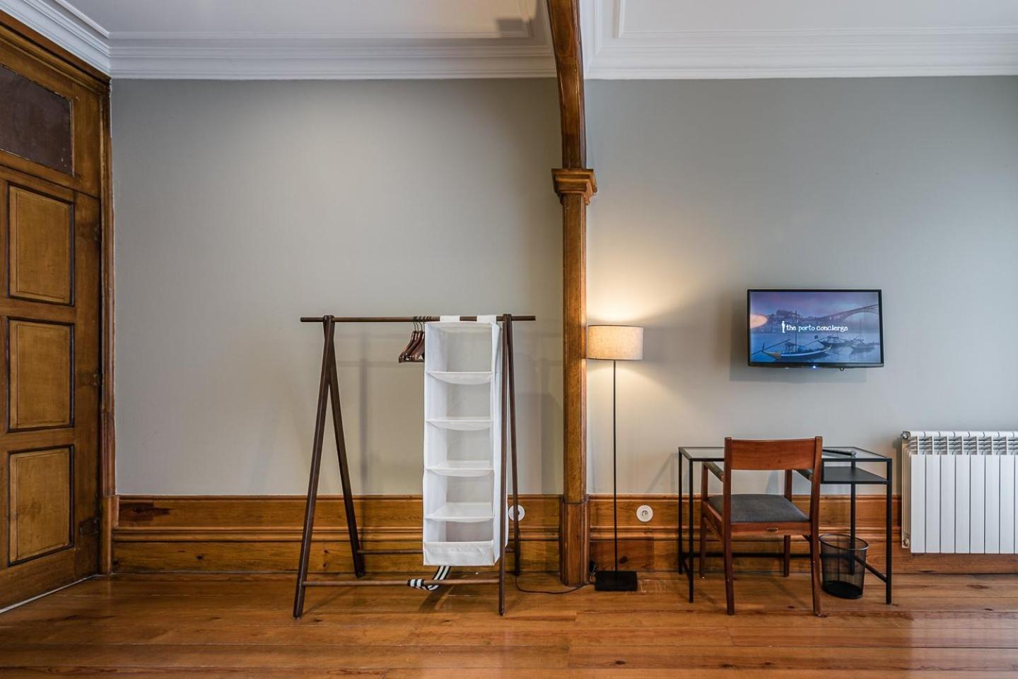 Guestready - Cedofeita Pool Suites Porto Bagian luar foto