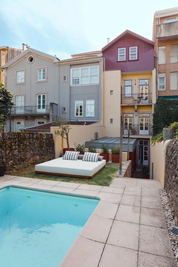Guestready - Cedofeita Pool Suites Porto Bagian luar foto